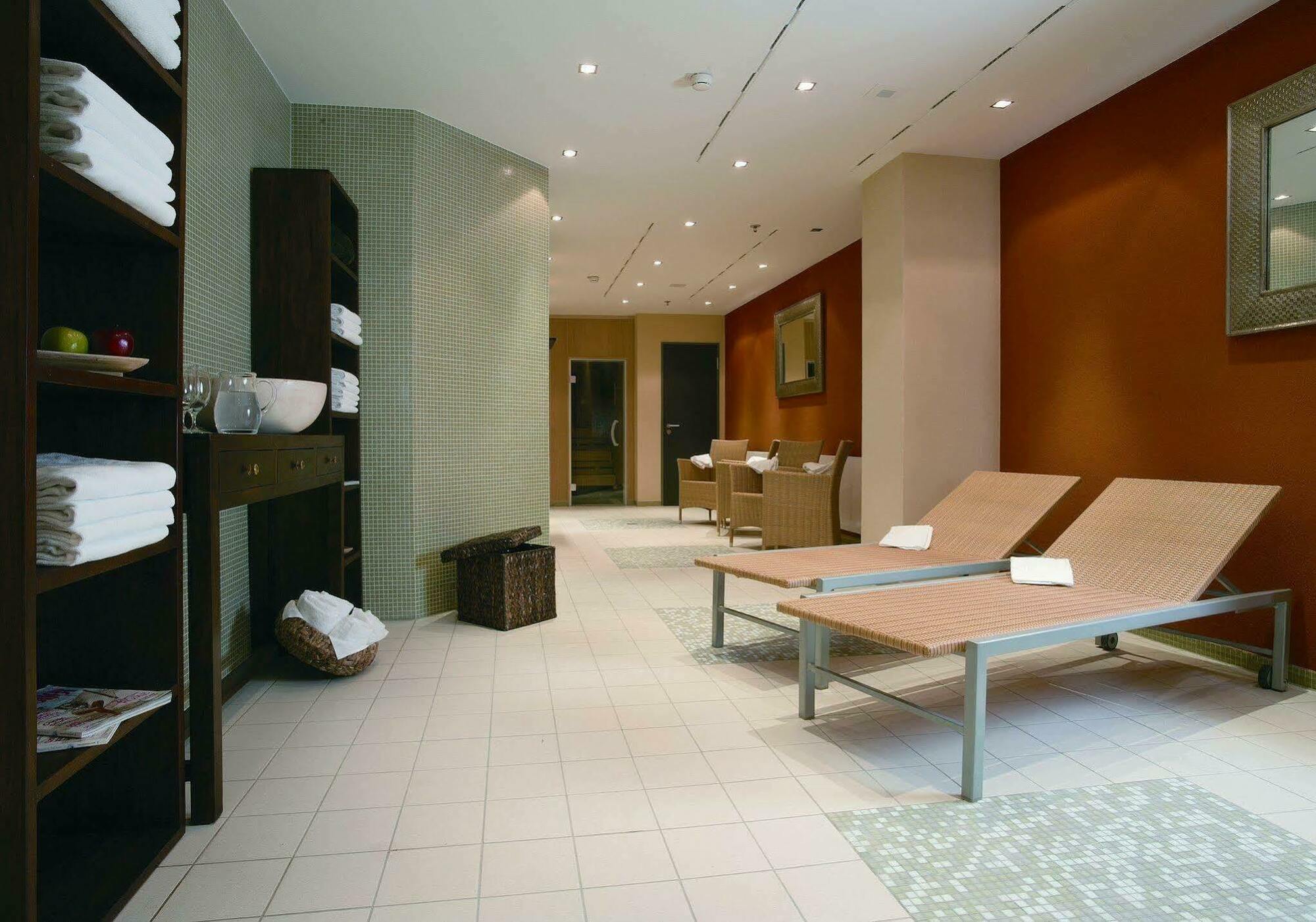 Ameron Koeln Hotel Regent Bagian luar foto